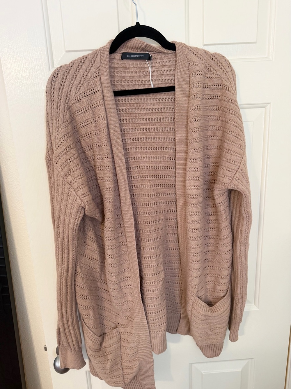 Open-Front Knit Cardigan in tan/cream